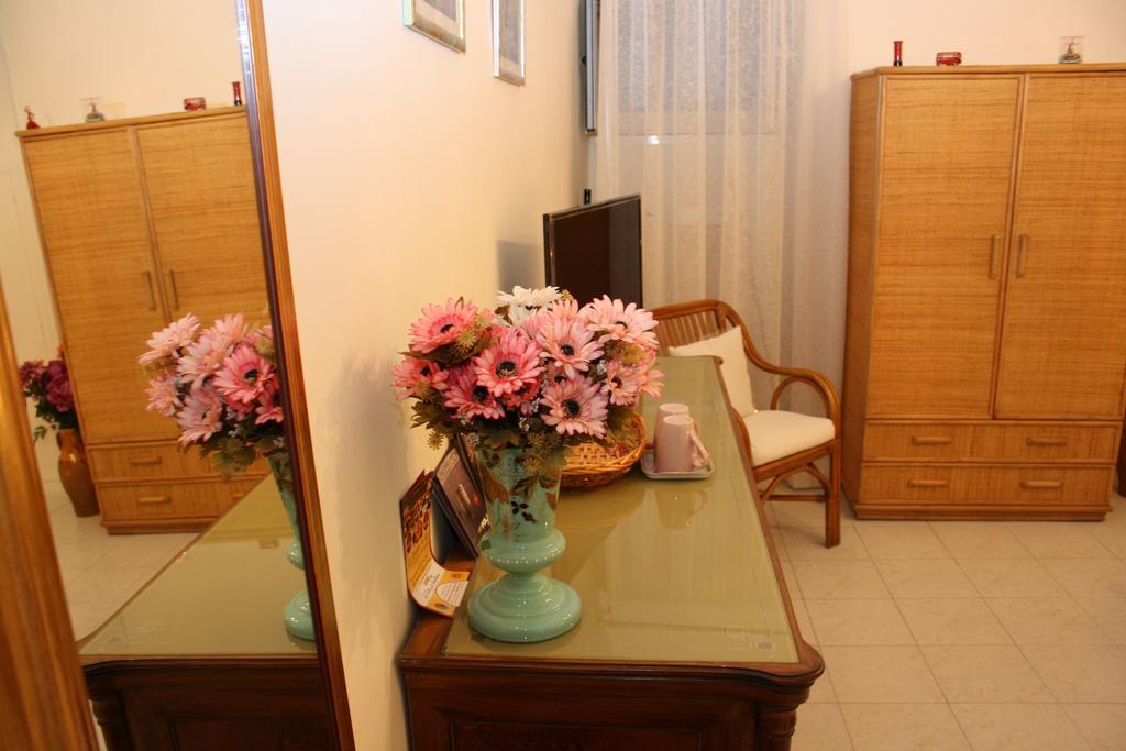 B&B Paradiso San Vincenzo Molfetta Oda fotoğraf